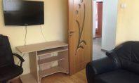 Apartament 3 camere, Hala Centrala, 77mp