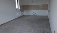 Apartament 3 camere, Hlincea, 68mp