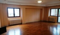 Apartament 4 camere, Nicolina-Cug, 96mp