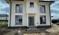 Vila, Valea Ursului-Miroslava, 145mp