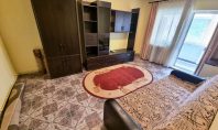 Apartament 3 camere, Dacia, 68mp