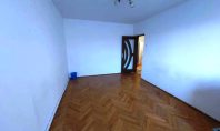 Apartament 3 camere, Podu Ros, 62mp