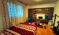 Apartament 4 camere, Dispecer, 81mp